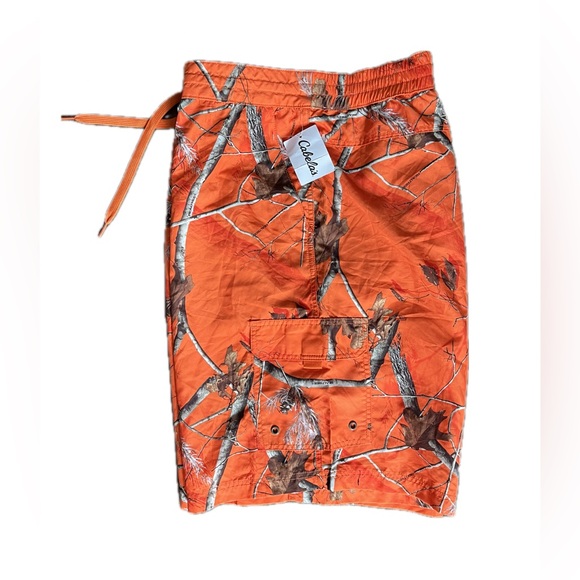 Cabela’s Realtree cargo hybrid swim/board shorts, orange woodland camouflage 2XL - Picture 2 of 4